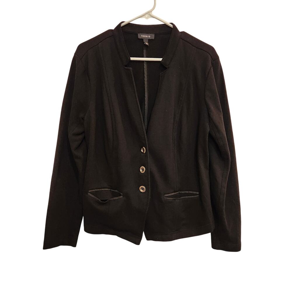 Torrid Black Long Sleeve Pockets Workwear Three-Button Blazer Jacket Size 1X